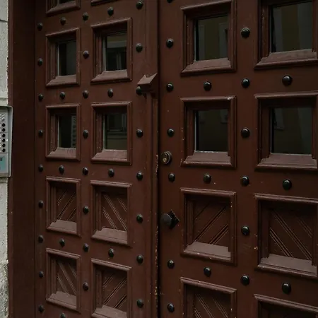 Old Town Gem Pikk 62 Апартаменты Таллин